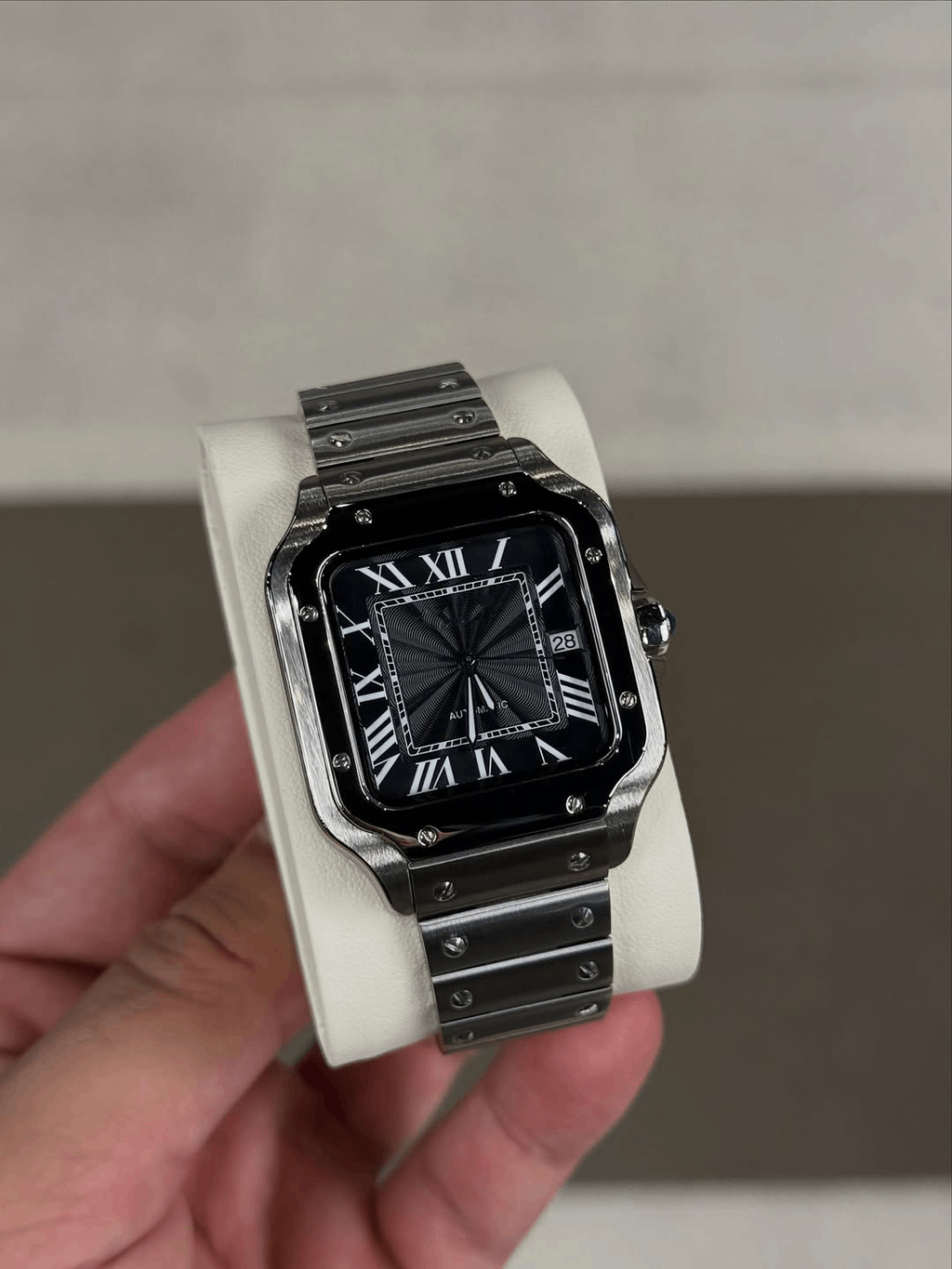 Square Black Shade Roman Dial