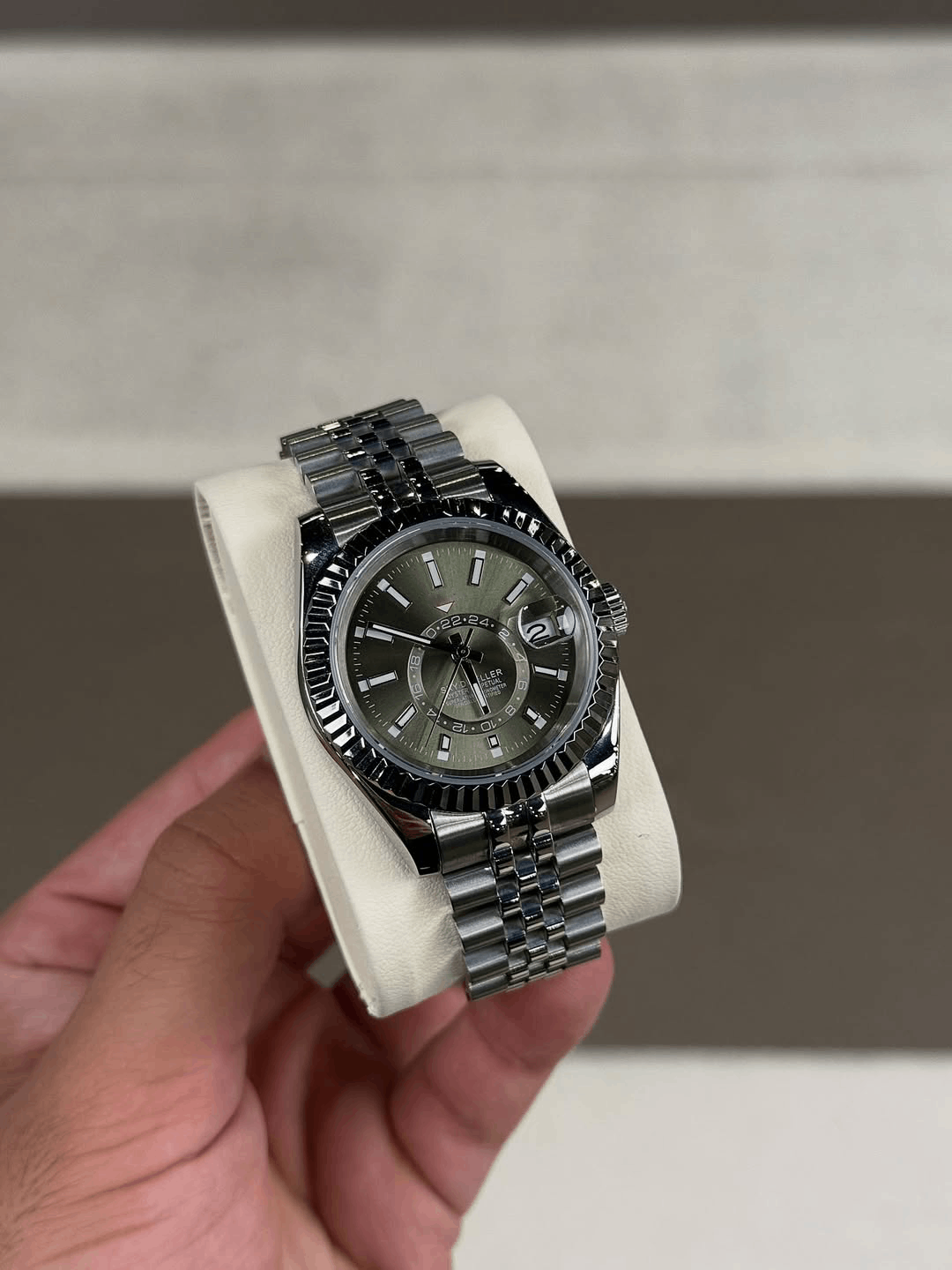 Luxury Emerald Sky Dial